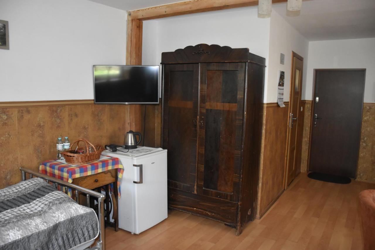 Villa Gosciniec Pod Debem Trzciel Esterno foto