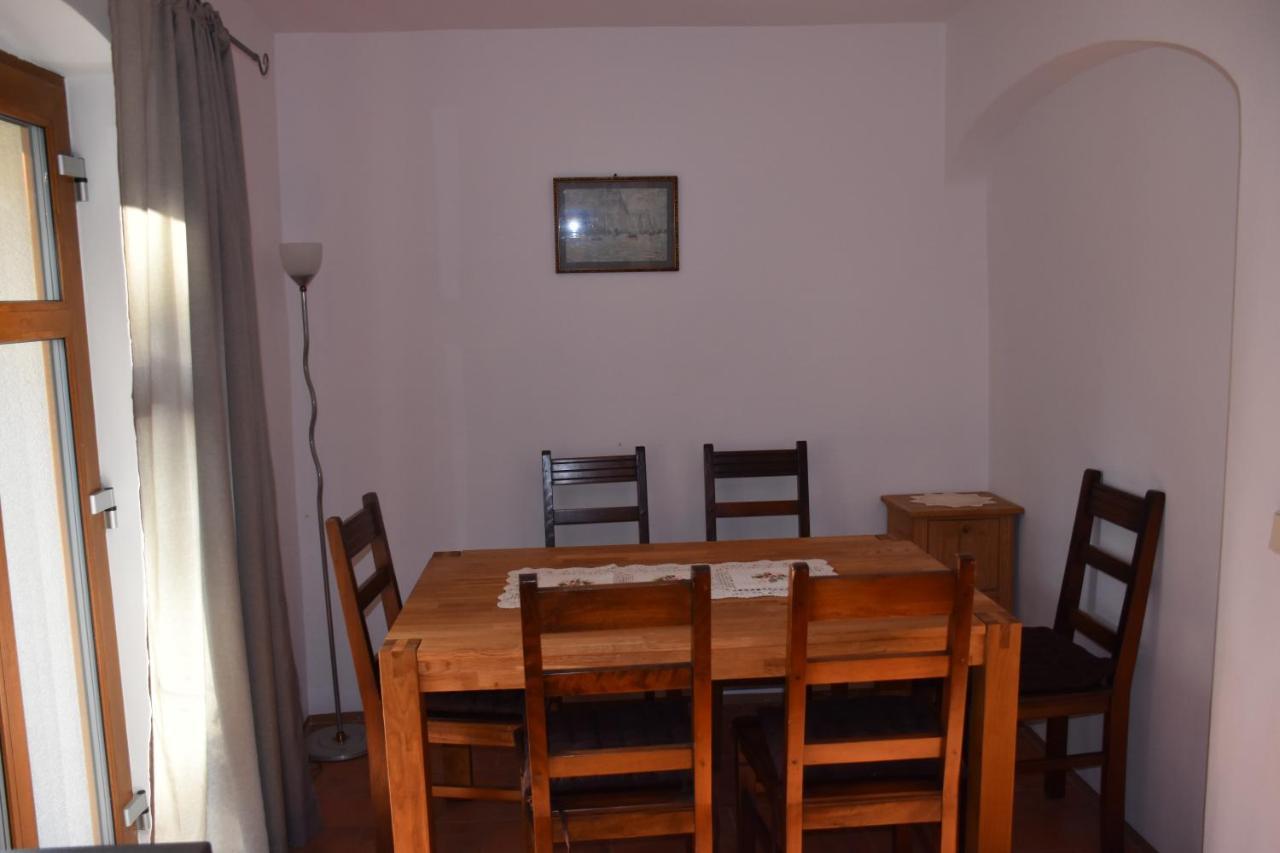 Villa Gosciniec Pod Debem Trzciel Esterno foto