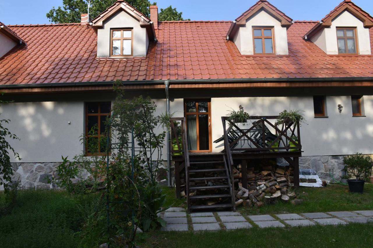 Villa Gosciniec Pod Debem Trzciel Esterno foto