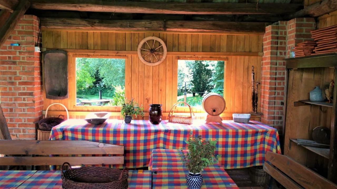 Villa Gosciniec Pod Debem Trzciel Esterno foto